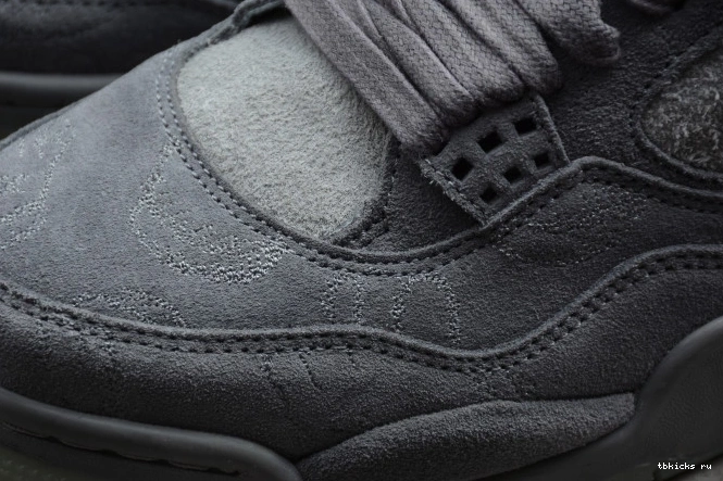 Reps TB Cool KAWS Jordan Grey x 930155-003 Air 4 0717